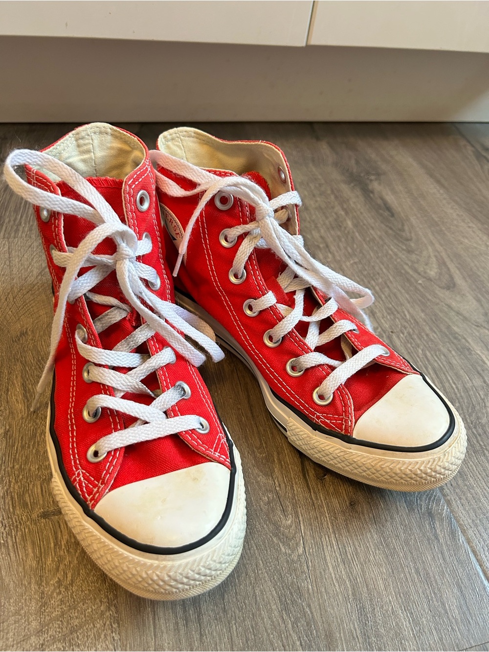 Converse Kid’s size 5 Women’s size 7 Red High-Top Sneakers with White Accents